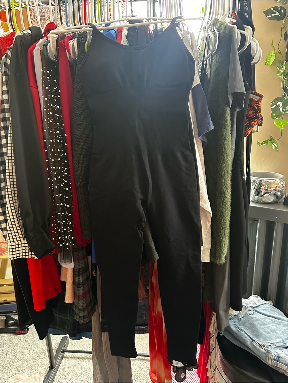 ⭐️ Women’s black body suit